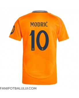 Real Madrid Luka Modric #10 Tricou Fotbal Replică 2024-25 Barbati Deplasare